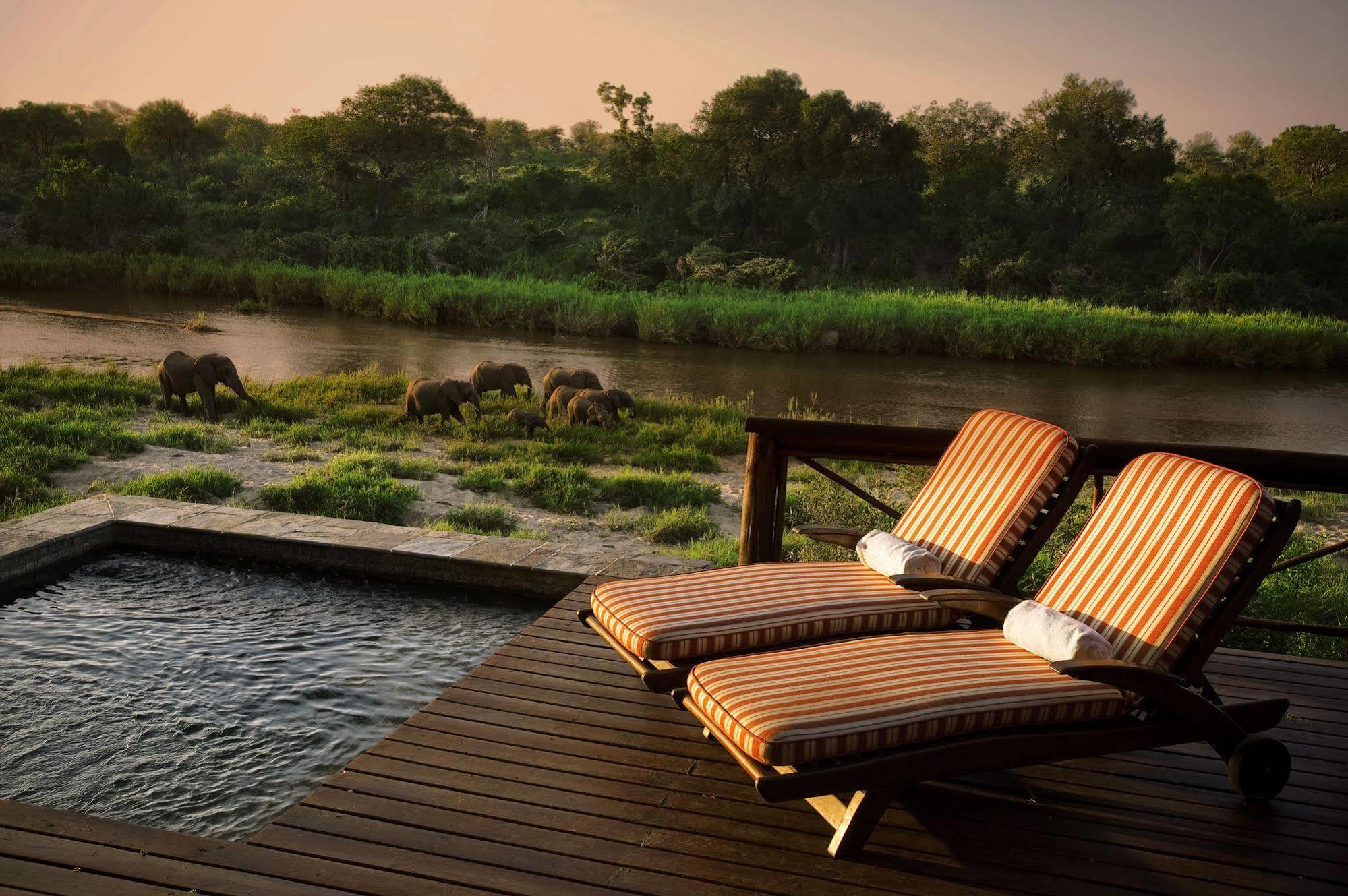 Lion Sands - Tinga Lodge 스쿠쿠자 외부 사진