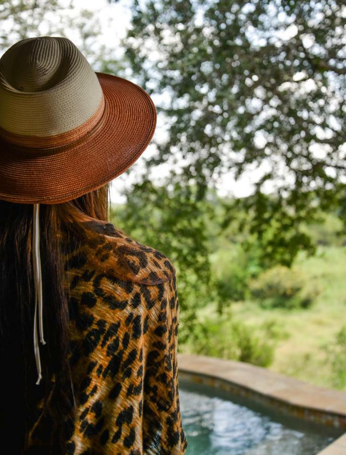 Lion Sands - Tinga Lodge 스쿠쿠자 외부 사진